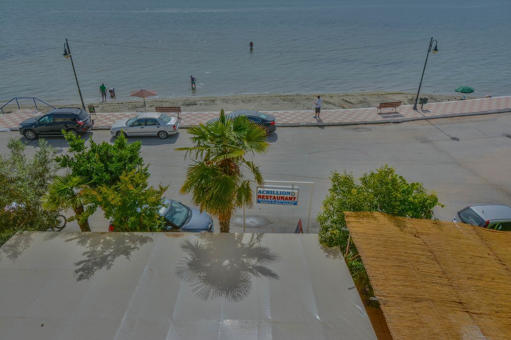 Hotel Achillion Makrygialos Exterior photo